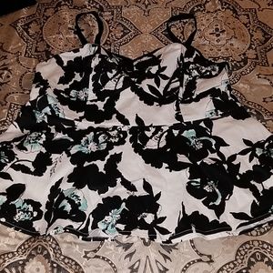 NWT size 2 fromTorrid dress tank top with flare